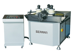 鋁型材數(shù)控滾彎?rùn)C(jī) LWC-95